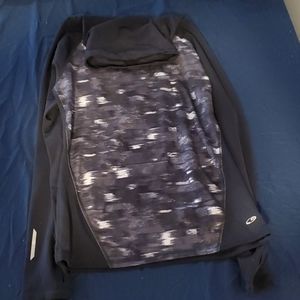 Champion high neck workout top size sm